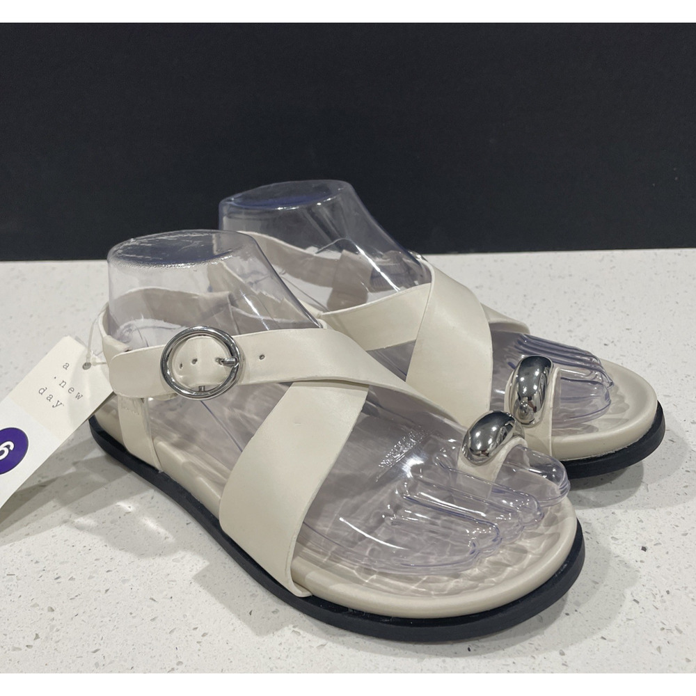 Toe Ring Footbed Sandals Penelope Sz 6 NWT - A New Day